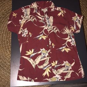 Tommy Bahama Hawaiian button down shirt